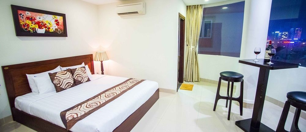 Chill Box Premier- Beach Hotel Da Nang Bagian luar foto