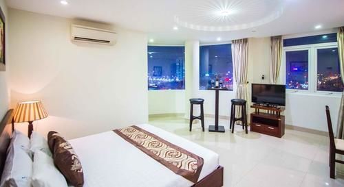 Chill Box Premier- Beach Hotel Da Nang Bagian luar foto