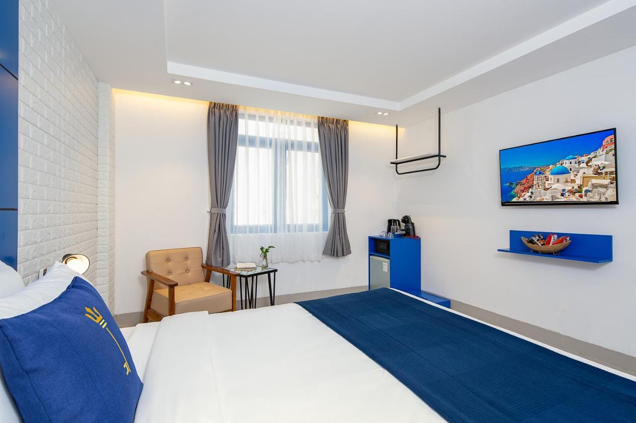 Chill Box Premier- Beach Hotel Da Nang Bagian luar foto