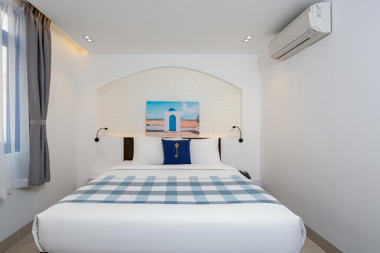 Chill Box Premier- Beach Hotel Da Nang Bagian luar foto