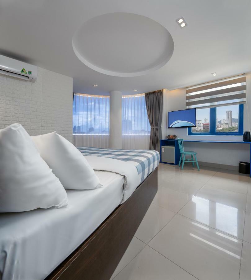 Chill Box Premier- Beach Hotel Da Nang Bagian luar foto